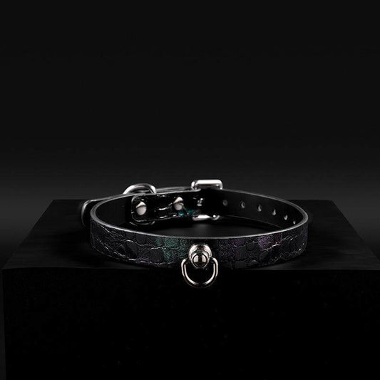 Obsidian Nocturne - Embossed Leather BDSM Collar with Chain Leash