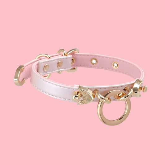 Alabaster Vow - Elegant White Leather BDSM Collar with Golden Accents