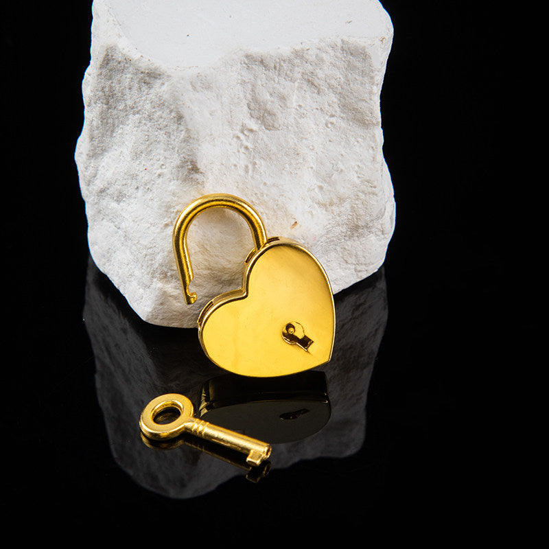 Obsidian Marble - Heart Padlock Lockable Leather BDSM Collar