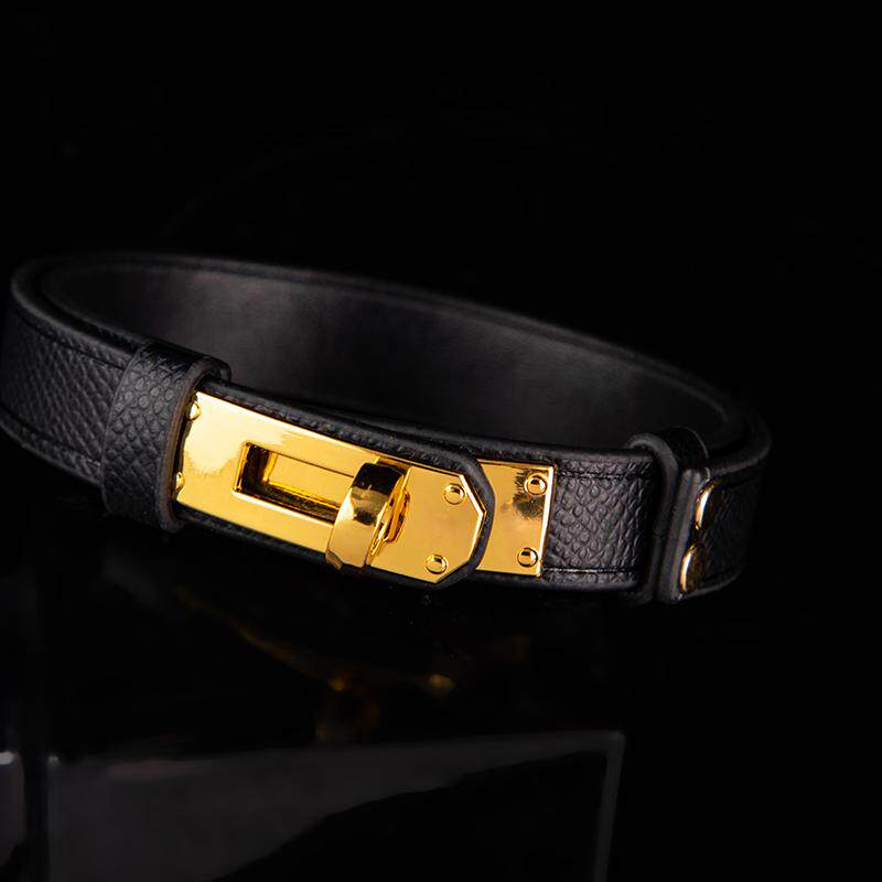 Sovereign Bond - Luxury Pebbled Leather BDSM Collar with Gold Turn-Lock