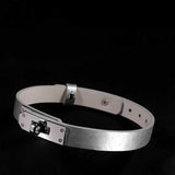 Alabaster Oath - Textured White Leather Turn-Lock Collar